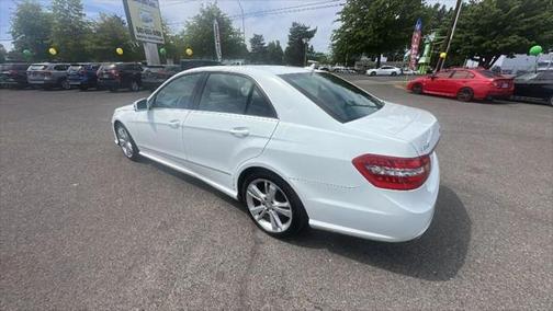 2013 Mercedes-Benz E-Class 4MATIC