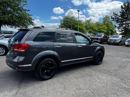 Pitch Black 2016 Dodge Journey R/T