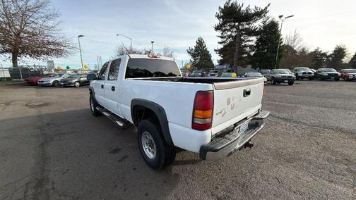 2002 Chevrolet Silverado 2500 LS H/D Crew Cab