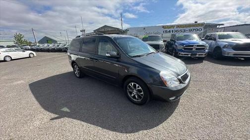 2014 Kia Sedona LX