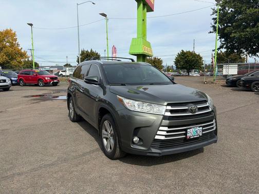 Alumina Jade Metallic 2018 Toyota Highlander XLE
