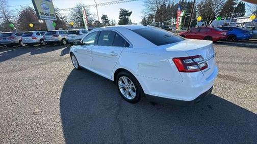 2014 Ford Taurus SEL