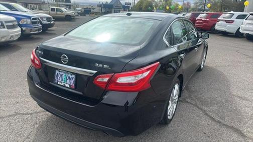 2016 Nissan Altima 3.5 SL