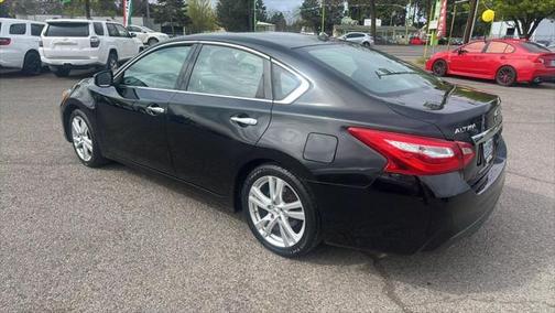 2016 Nissan Altima 3.5 SL