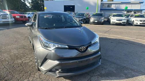 2018 Toyota C-HR XLE Sport Utility 4D