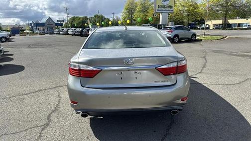 2015 Lexus ES 350 Crafted Line
