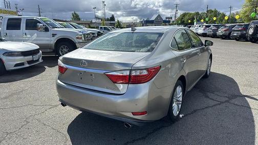 2015 Lexus ES 350 Crafted Line