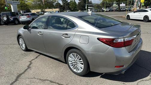2015 Lexus ES 350 Crafted Line