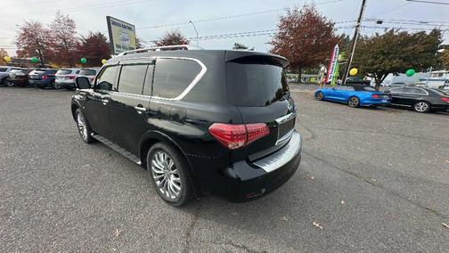 2015 INFINITI QX80 Base