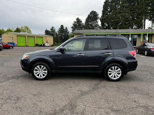 Dark Gray Metallic 2013 Subaru Forester 2.5X