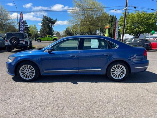 Reef Blue Metallic 2016 Volkswagen Passat 1.8T SE