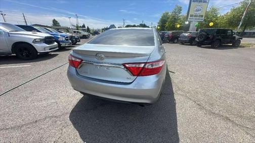 2016 Toyota Camry SE