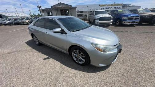2016 Toyota Camry SE