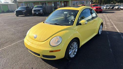2008 Volkswagen New Beetle S