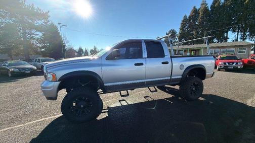 2002 Dodge Ram 1500 Short Bed