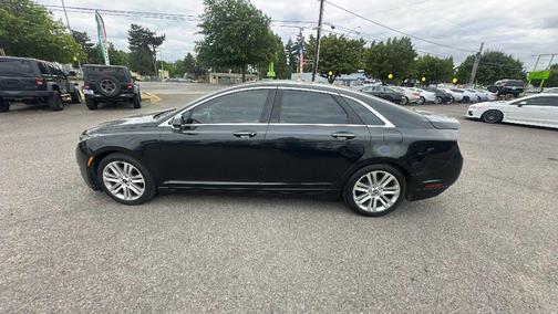 Bkack 2014 Lincoln MKZ Base
