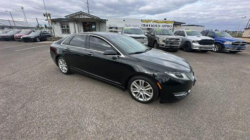 Bkack 2014 Lincoln MKZ Base