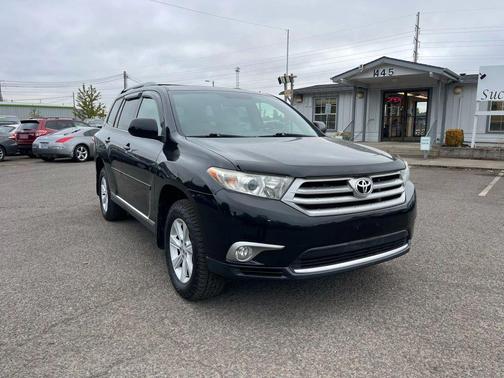 2013 Toyota Highlander SE
