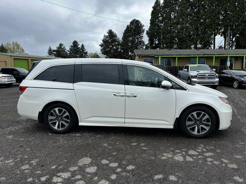 2015 Honda Odyssey Touring