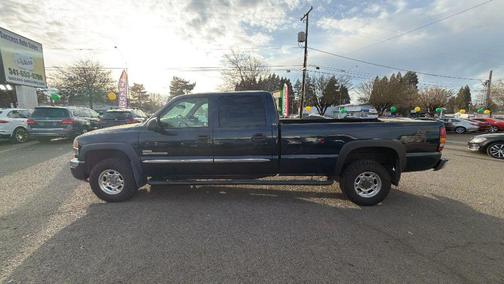 2005 GMC Sierra 2500 SLE H/D Crew Cab