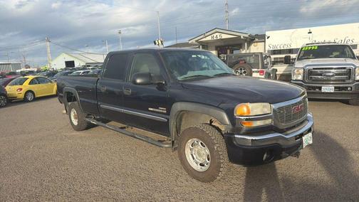 2005 GMC Sierra 2500 SLE H/D Crew Cab