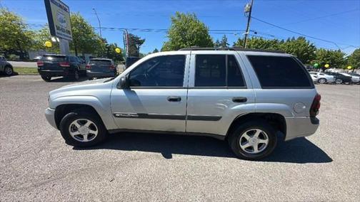 2004 Chevrolet Trailblazer LS