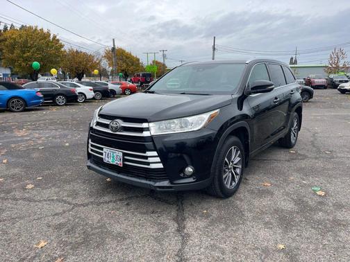 2017 Toyota Highlander XLE