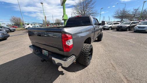 2014 Toyota Tundra SR5