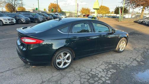 2014 Ford Fusion SE