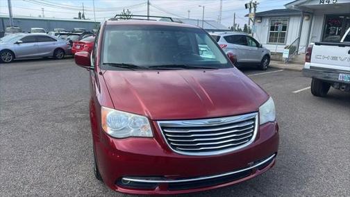 2014 Chrysler Town & Country Touring