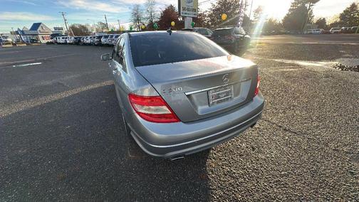 2011 Mercedes-Benz C-Class Luxury