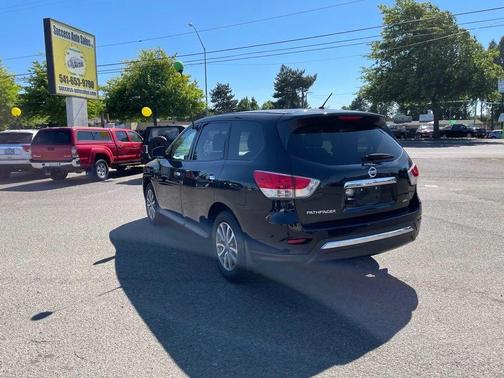 2014 Nissan Pathfinder S