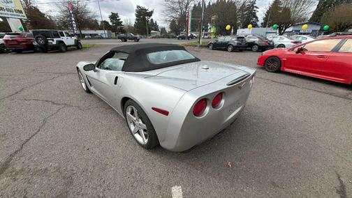 2005 Chevrolet Corvette Base
