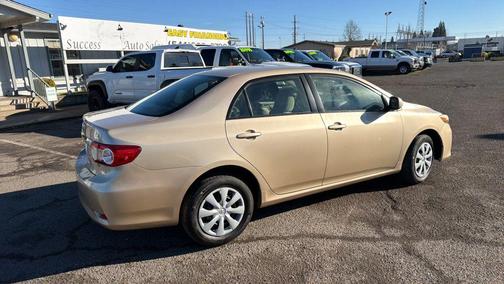 2011 Toyota Corolla LE