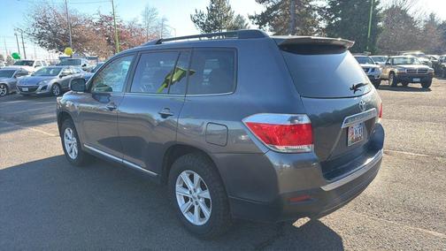 2012 Toyota Highlander SE