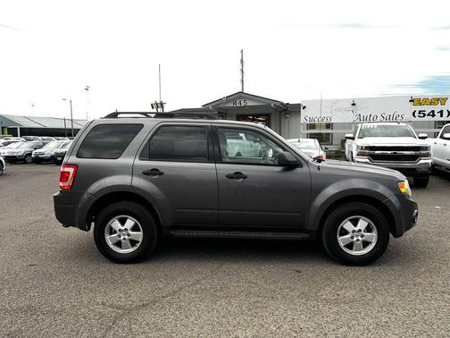 Gray 2010 Ford Escape XLT