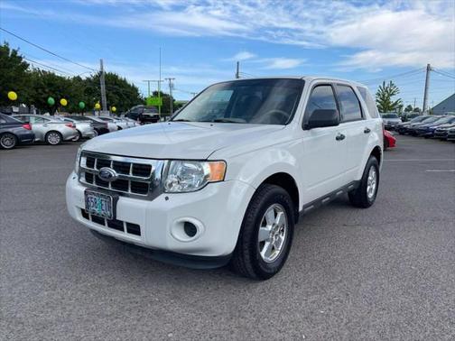 2010 Ford Escape XLS