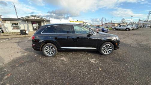 2017 Audi Q7 3.0T Premium