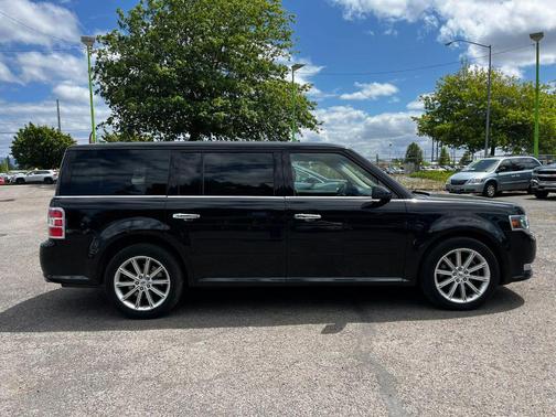 Shadow Black 2017 Ford Flex Limited