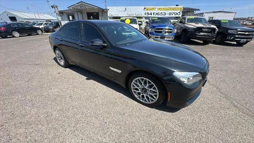 2015 BMW 740 740i Sedan 4D
