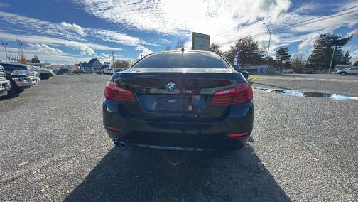 2016 BMW 528 528i Sedan 4D