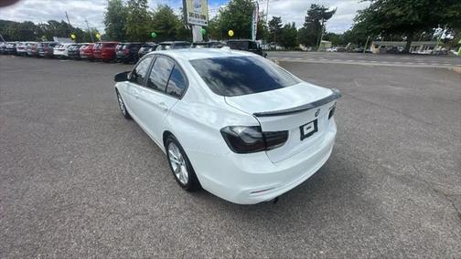 2016 BMW 320 i