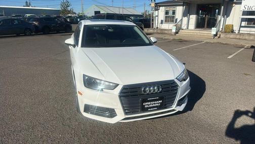 2017 Audi A4 Season of Audi Premium