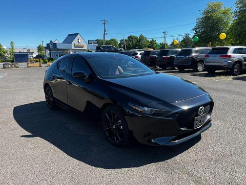 Machine Gray Metallic 2023 Mazda Mazda3 FWD w/Premium Package