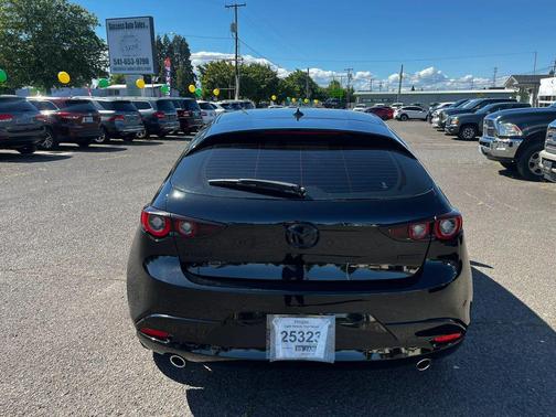 Machine Gray Metallic 2023 Mazda Mazda3 FWD w/Premium Package