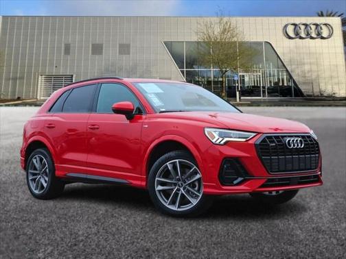 2025 Audi Q3 Premium 45 TFSI S line quattro Tiptronic