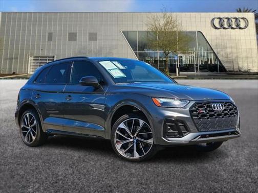 2024 Audi SQ5 Premium Plus TFSI quattro Tiptronic