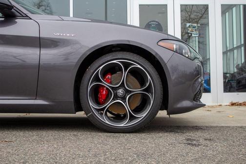 2025 Alfa Romeo Giulia AWD