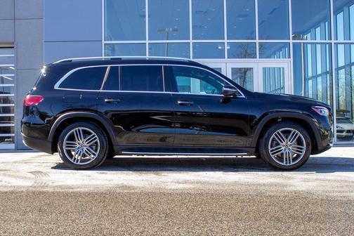 2024 Mercedes-Benz GLS 450 4MATIC