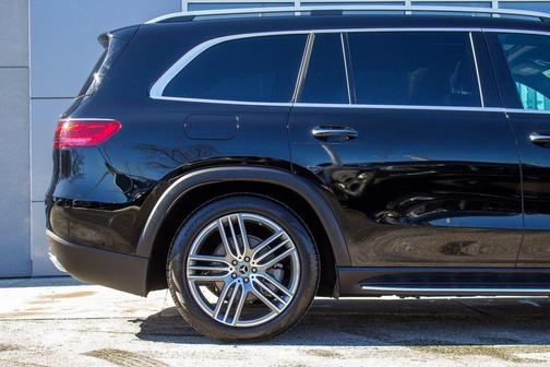 2024 Mercedes-Benz GLS 450 4MATIC